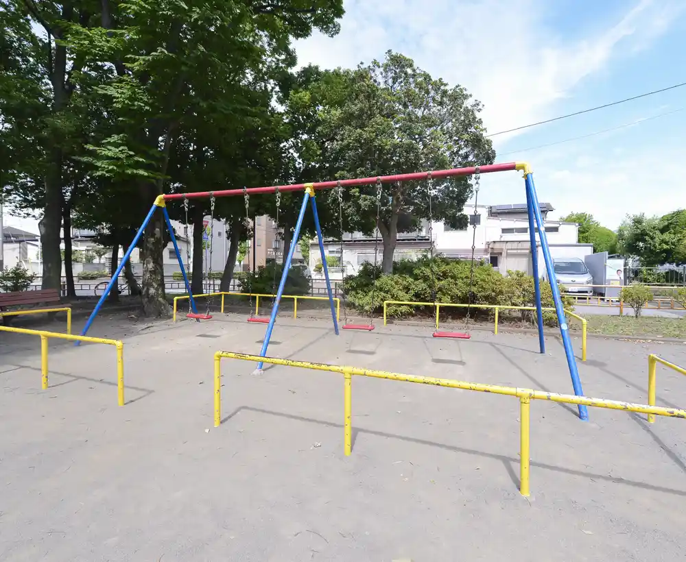 sano-playground-equipment-1 ブランコ|足立区にある佐野公園