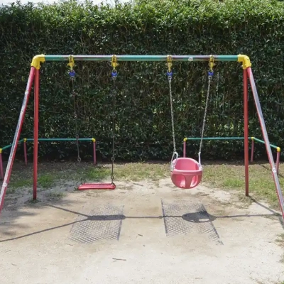 皿沼公園のブランコ