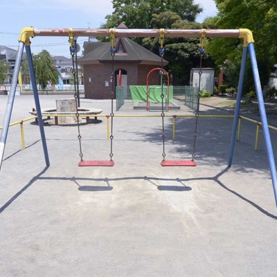 ブランコ（千住公園）