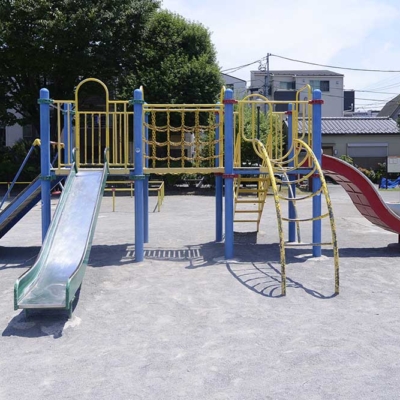 コンビネーション遊具（千住公園）