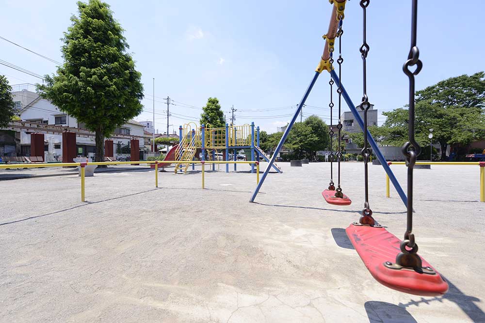 遊具コーナー（千住公園）