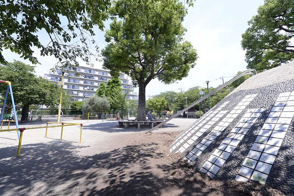 子供の遊び場（千住旭公園）