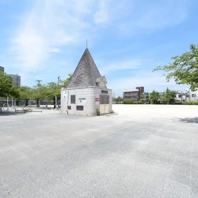 公園入り口（千住スポーツ公園）