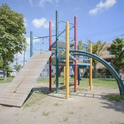 鹿浜東公園のコンビネーション遊具