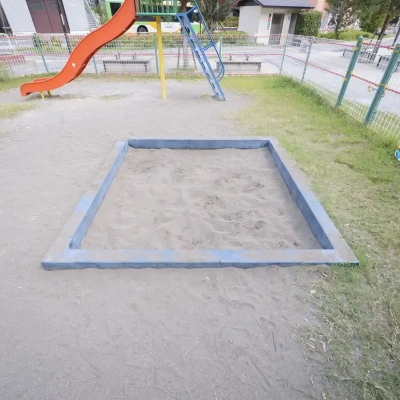 新田稲荷公園の砂場