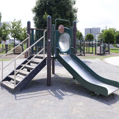 shindensakura-playground-equipment-3 幼児用滑り台(新田さくら公園)