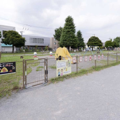 フェンスで囲われた幼児コーナー（新西新井公園）