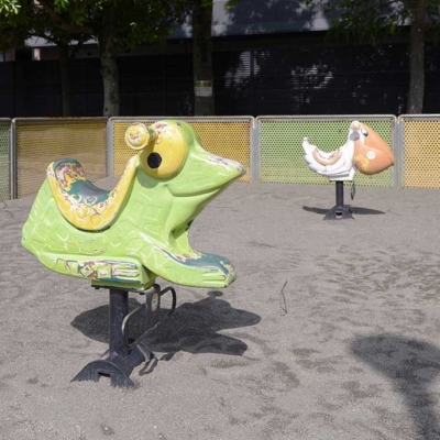 ロッキング遊具（下河原公園）