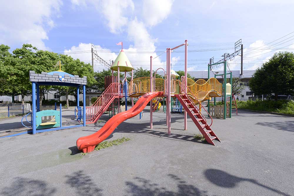 お城のコンビネーション遊具（砂原第二公園）