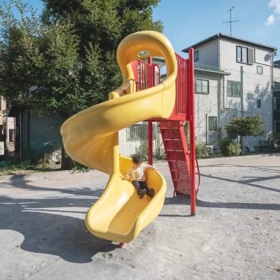 砂原第一公園にあるぐるぐる滑り台