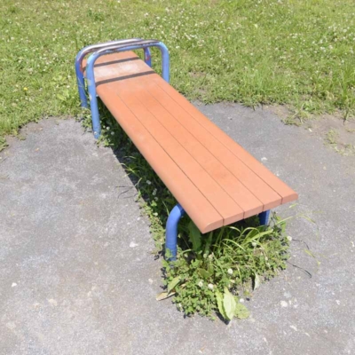 腹筋ベンチ（総合スポーツセンター公園）