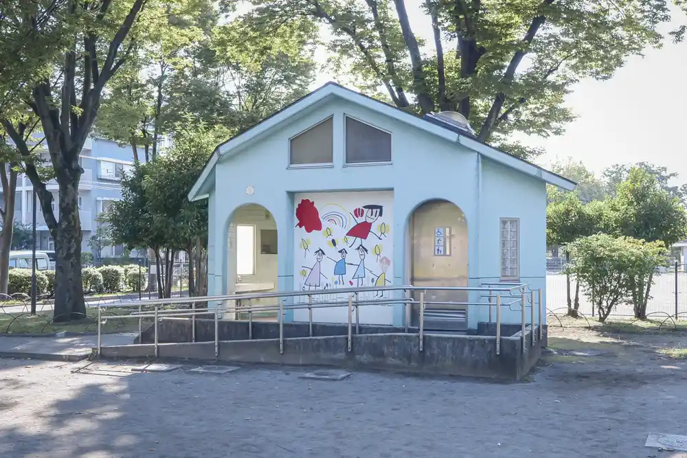 suwakinishi-toilet-3 諏訪木西公園のトイレ