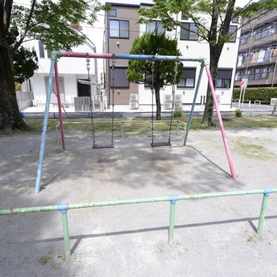 ブランコ（竹の塚第三公園）