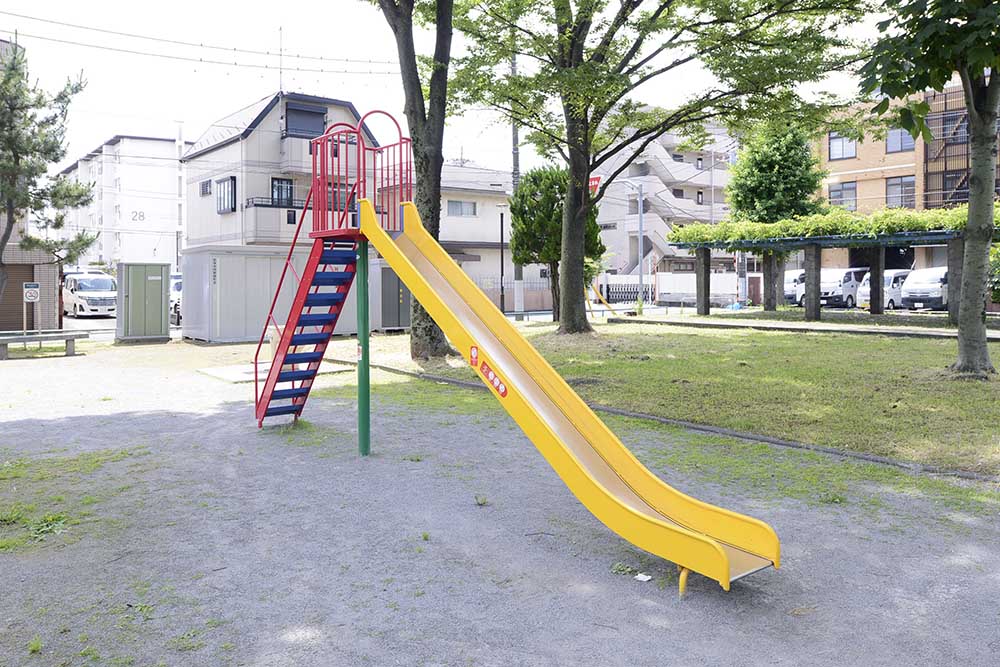 takenoduka3-playground-equipment-3 滑り台(竹の塚第三公園)