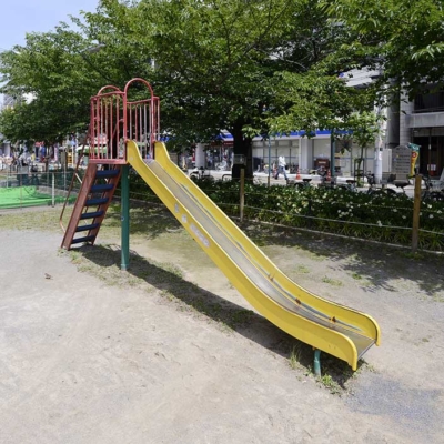 滑り台（竹の塚第五公園）