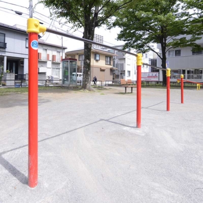 鉄棒（竹の塚第八公園）
