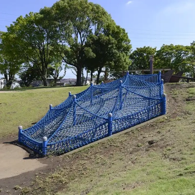 漁網ネット遊具（舎人公園）