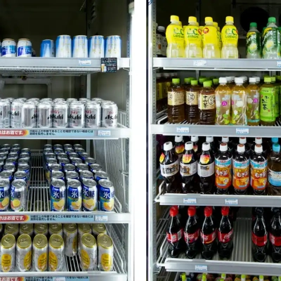 売店の売り物、ソフトドリンク・お酒（舎人公園のバーベキュー広場）