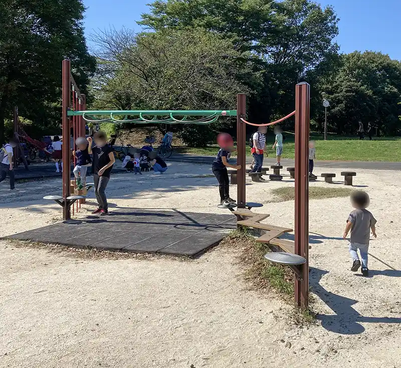 アスレチックとうんてい（舎人公園にある幼児公園）