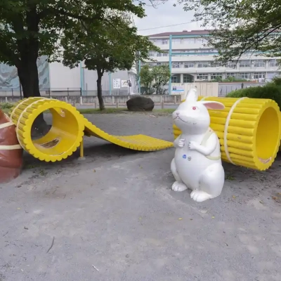 舎人いきいき公園の動物の遊具