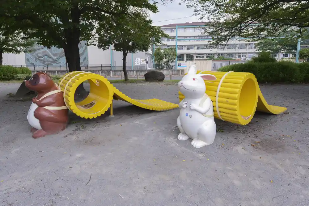 舎人いきいき公園の動物の遊具