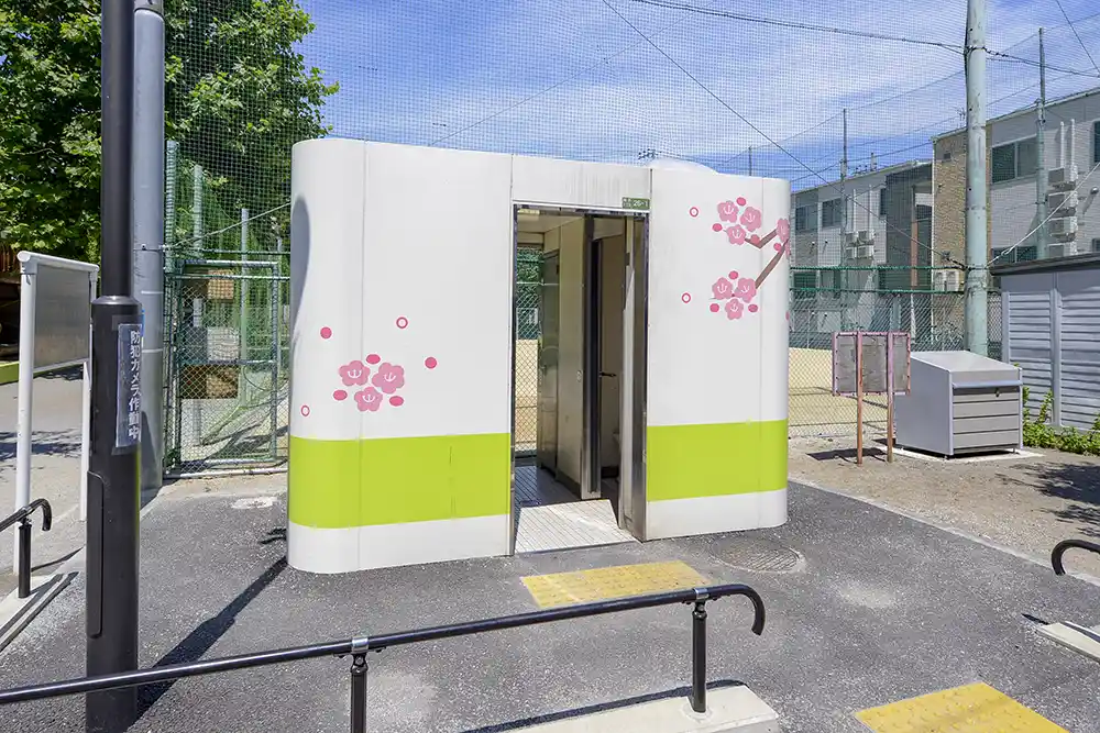 トイレ（梅田公園）