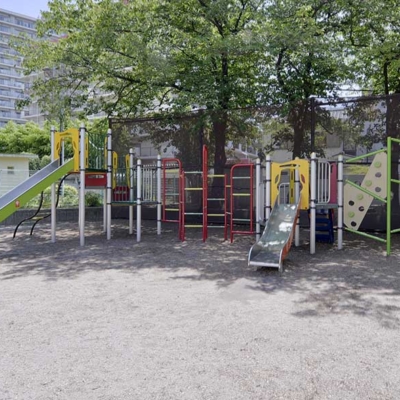 コンビネーション遊具（梅田亀田公園）