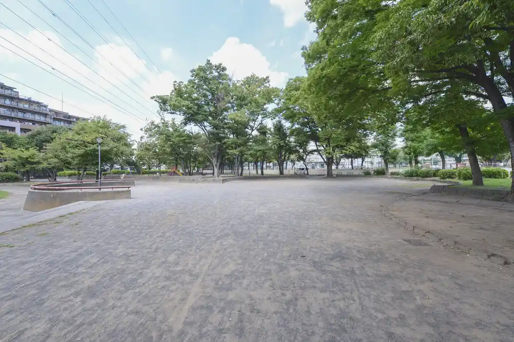 谷在家公園のジョギングコース