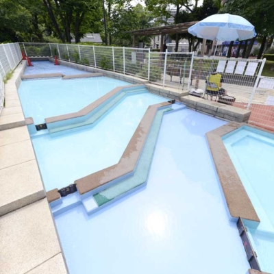 じゃぶじゃぶ池（東綾瀬公園）