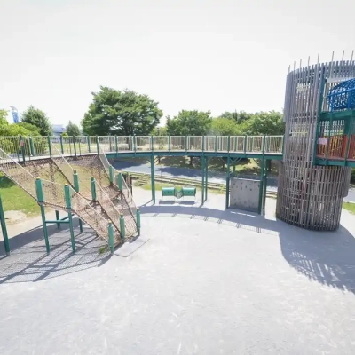 shioiri-playground-equipment-10 汐入公園にある巨大複合遊具「ツインタワー」