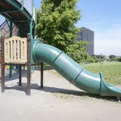 shioiri-playground-equipment-13 汐入公園にある巨大複合遊具「ツインタワー」