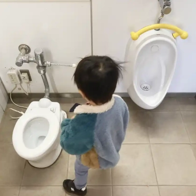 shioiri-toilet-2 汐入公園のトイレにある子供用トイレ