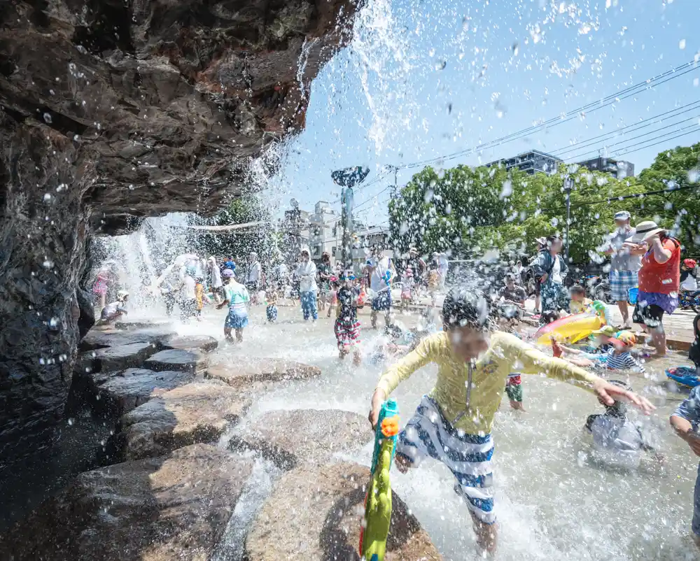 荒川区天王公園のじゃぶじゃぶ池